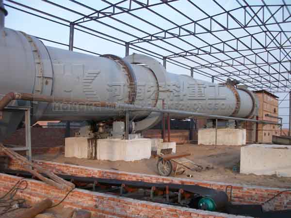 伊朗客戶現(xiàn)場(chǎng)考察陶?；剞D(zhuǎn)窯生產(chǎn)線